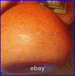 A. DELATTE, grand vase soliflore en verre marmoréen