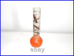 ANCIEN SOLIFLORE VASE en VERRE à Décor OISEAUX Peint Main Signé JEM