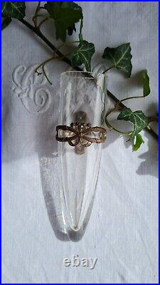 ANCIENNE BOUQUETIERE PETIT VASE DE VOITURE CRISTAL ARMATURE laiton NOEUD