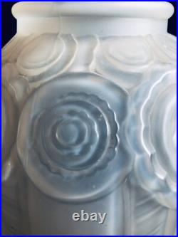 ART DECO VASE MODÈLE ROSES SIGNÉ André Hunebelle France Opalescent