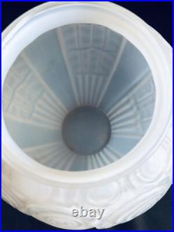 ART DECO VASE MODÈLE ROSES SIGNÉ André Hunebelle France Opalescent