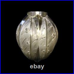 ART DECO VASE VERLYS FRANCE CIRCA 1930 Modèle LAURIERS FUMÉ
