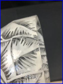 Adrien Mazoyer (1887-1950) Vase verre décors de fleurs émaillées Art déco