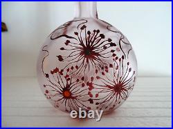 Ancien vase gourde en pâte de verre dégagé à l'acide signé BENDOR motif fleurs