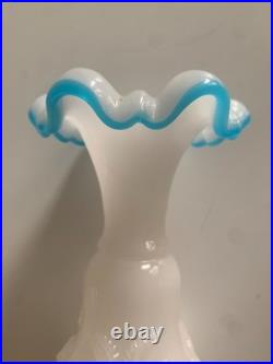 Ancienne Paire De Vases En Opaline Napoleon III Baccarat