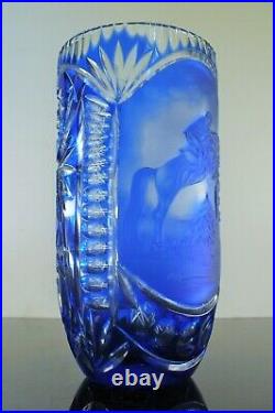 Ancienne Vase Cristal Double Couleur Bleu Grave Dégage L'acide Taille Arnstadt