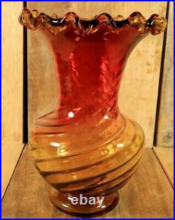 Ancienne Vase en Verre Soufflé Bouche LEGRAS Amberina Montjoye Rouge Ambre 1900
