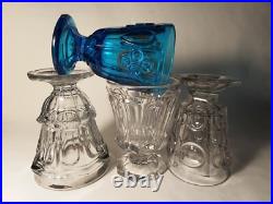Anciens vases enverre moulé Charles 10 violette Anciens vases enverre moulé Charles 10 violette