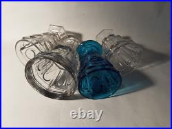 Anciens vases enverre moulé Charles 10 violette Anciens vases enverre moulé Charles 10 violette
