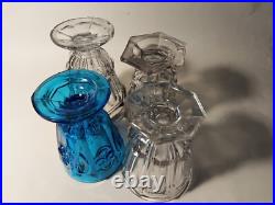 Anciens vases enverre moulé Charles 10 violette Anciens vases enverre moulé Charles 10 violette