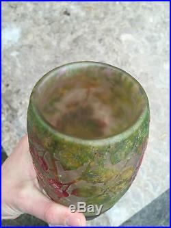 Authentique vase Art Nouveau Daum Nancy verre multicouche gravé a l'acide