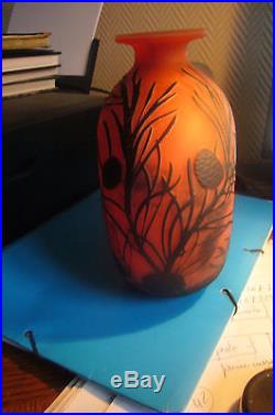 Authentique vase MULLER LUNEVILLE art nouveau decor hannetons le soir