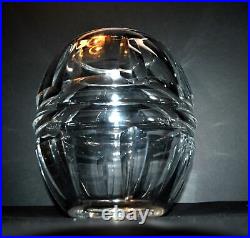 BACCARAT Vase en cristal signé taille profonde Art Déco DESIGN MODERNISTE