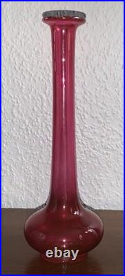Baccarat vase soliflore cristal soufflé rouge rubis XIXe étiquette d'origine