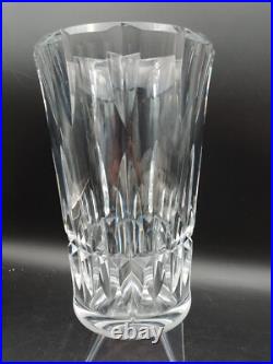Beau Imposant Vase en Cristal Taillé signé Baccarat, 1970's 4,3kg H 25 cm