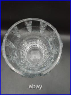 Beau Imposant Vase en Cristal Taillé signé Baccarat, 1970's 4,3kg H 25 cm