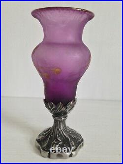 Beau Vase Cristal Taillé dégagé acide XIX-XXéme style Daum Montjoye