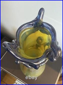 Beau Vase Vintage en verre soufflé signé Maure Vieil Mick et Bob le Bless