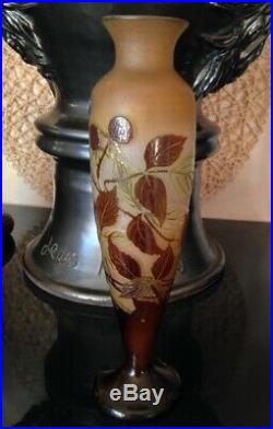 Beau Vase en pate de verre 1900 signé Gallé 20cm