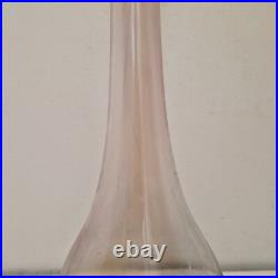 Biot J. C Novaro grand vase soliflore légèrement teinté de rose H. 39 cm