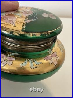 Bonbonnière émaillée décor art nouveau