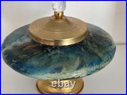 Bonbonnière en verre laqué aux tons verts signé Jean Noël Bouillet XXème