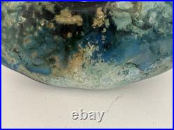 Bonbonnière en verre laqué aux tons verts signé Jean Noël Bouillet XXème