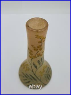C. 1900 Petit Vase à col long, Art Nouveau dans le Gout d'Emile GALLE