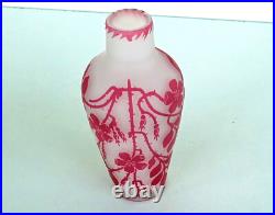 CRISTALLERIE DE PANTIN Vase en Verre Multicouche Gravé Acide Signé ca 1900