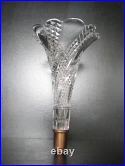 Cornet corne tulipe vase soliflore cristal mouler Baccarat diamant serpentine