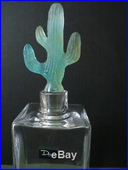 Daum France Magnfique et rare carafe cristal Cactus par Mc Connico