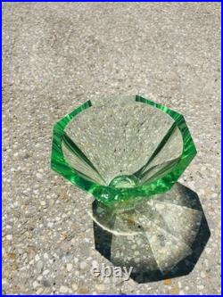 Daum Nancy Vase Art Déco en cristal teinté vert Vers 1930