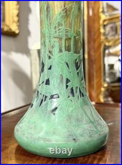 Daum Nancy important vase à décor de feuilles de chanvre, Art Nouveau