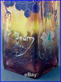 Daum Nancy vase décor à l'acide de fleuilles de vignes et raisins