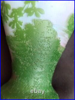 DeVez / Vase en verre multicouche gravé à l'acide paysage lacustre / Art Nouveau