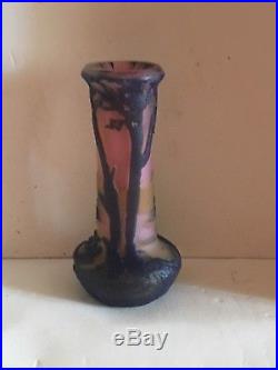 Devez Rare Vase Miniature No Daum Galle Era