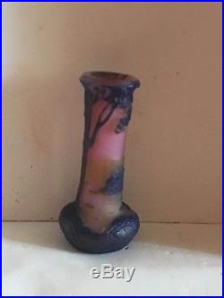 Devez Rare Vase Miniature No Daum Galle Era