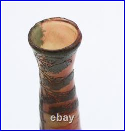 Devez Vase pate de verre MULTICOUCHE à Décor De Paysage Lacustre H= 13.5 cm