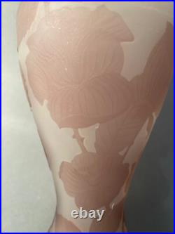 Élégant Vase En Pte De Verre Décor À La Rose Monogramme À Identifier Dlg Gallé