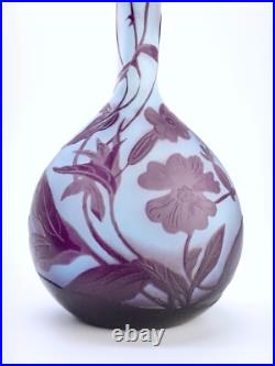 Emile Gallé (1846-1904) Vase soliflore opalescent époque Art Nouveau 1900