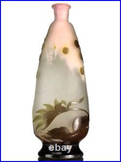 Emile Gallé Beau Vase aux Ombelles Pâte de Verre Gravé Art Nouveau Daum