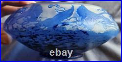 Emile Gallé Coupe en verre overlay doublé bleu moucheté Liseron Volubilis
