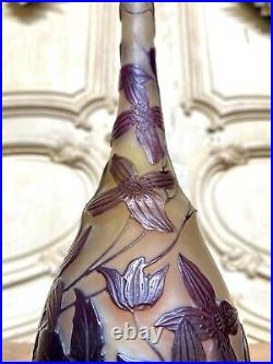 Émile Gallé Vase Soliflore A Decor De Clematites, Pate De Verre Art Nouveau