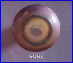 Ets GALLE, très joli vase en verre multicouche à décor de fuchsias