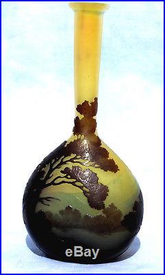 Exceptionnel vase soliflore Galle decor vosgien, parfait, era daum 1900