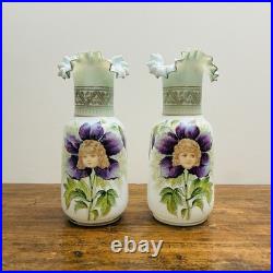 Exceptionnelle paire de vases en opaline, Art Nouveau, attribuée à Legras