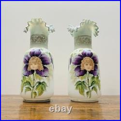 Exceptionnelle paire de vases en opaline, Art Nouveau, attribuée à Legras