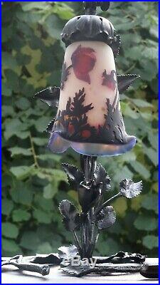 Extrêmement rare très belle lampe, pâte de verre signé Muller Frères Lunéville