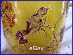 Galle Rare Document Beau Vase Decor Emaille De Fleurettes Et Degage A L'acide