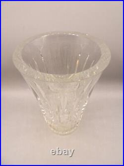 GRAND VASE EN CRISTAL DE SAINT LOUIS. H 25 CM. En coffret